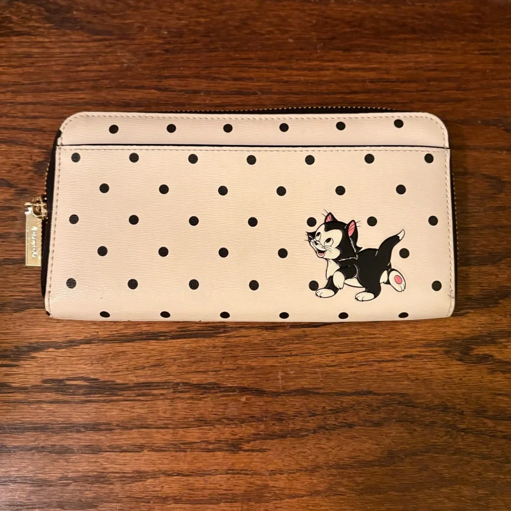 NWOT Kate Spade Disney X Minnie Mouse Continental Wallet‎ Polka Dot Black White